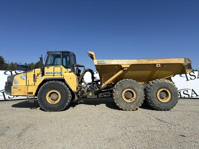 Image of Komatsu HM400-2 equipment image 1