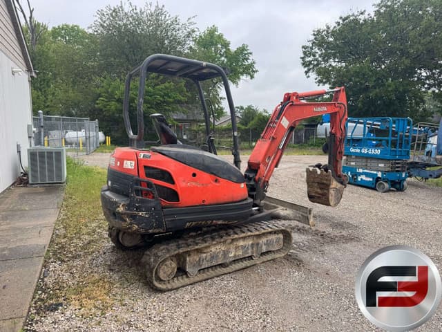 Image of Kubota KX71-3S equipment image 4