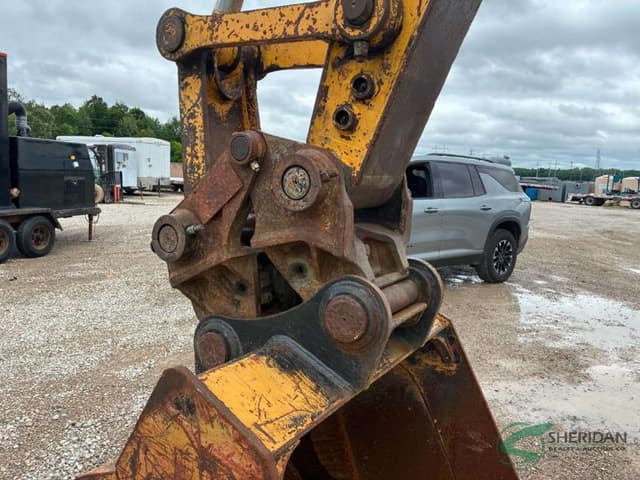 Image of Komatsu PC200-6 equipment image 3