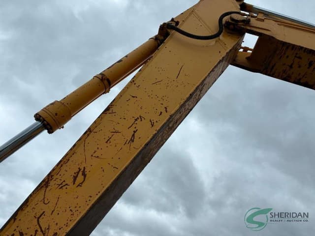 Image of Komatsu PC200-6 equipment image 4