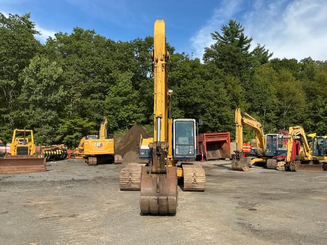 Image of Komatsu PC200LC equipment image 1