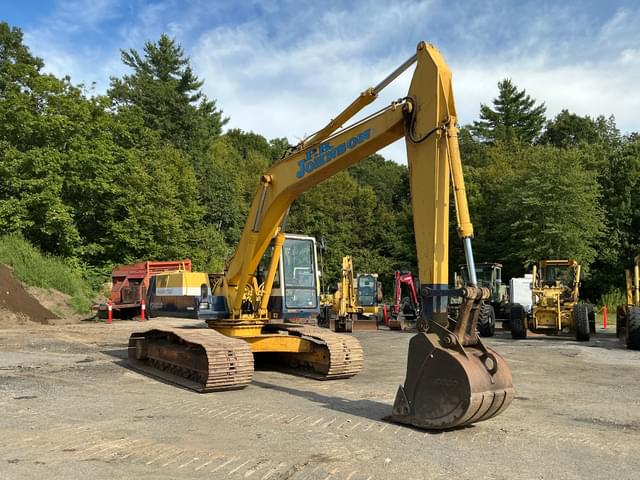 Image of Komatsu PC200LC equipment image 2