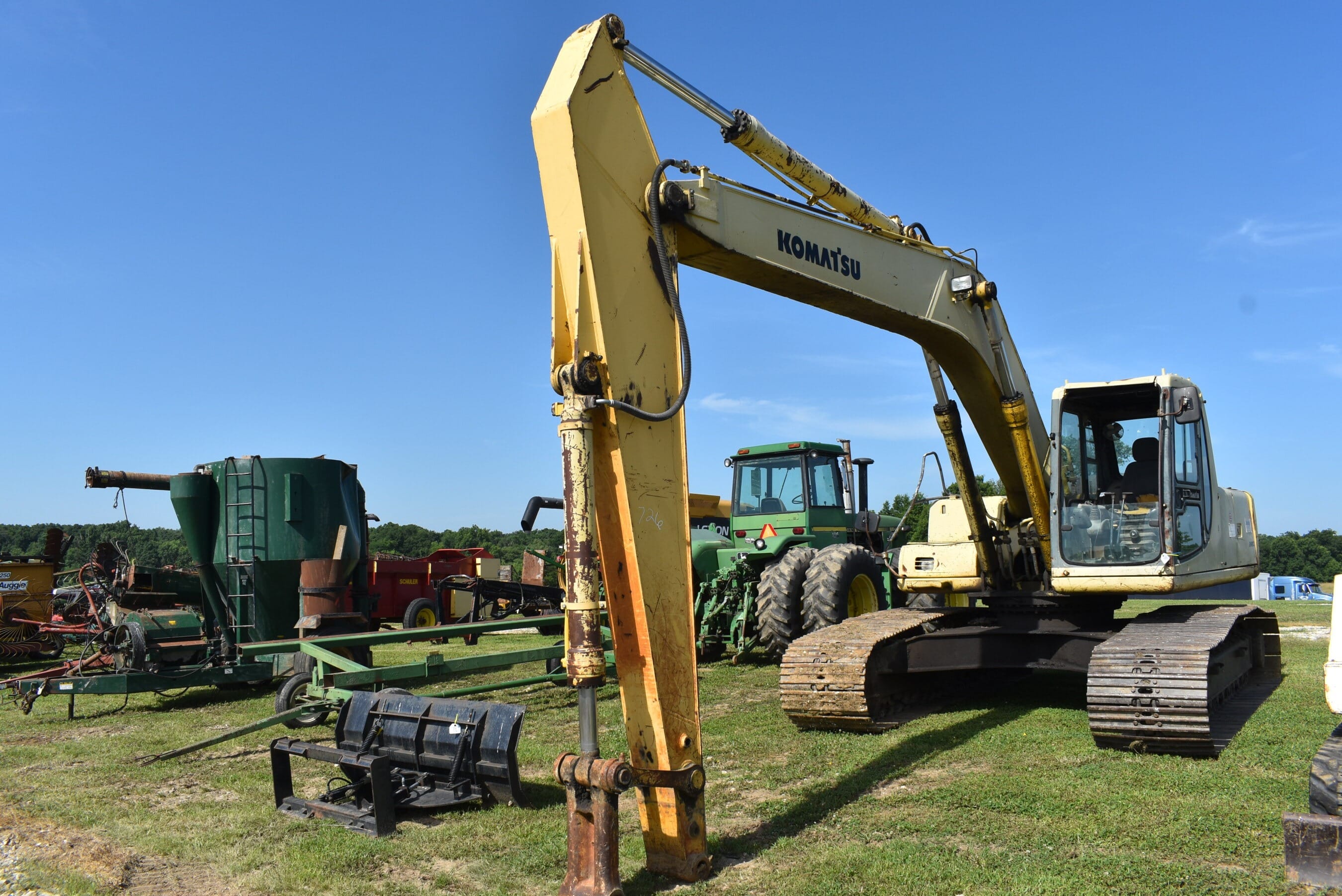 1994 Komatsu PC220LC Equipment Image0