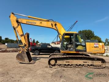 Main image Komatsu PC 220LC