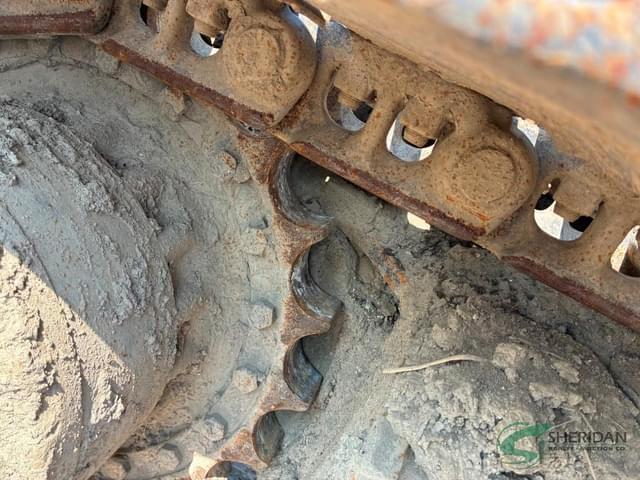 Image of Komatsu PC 220LC equipment image 2