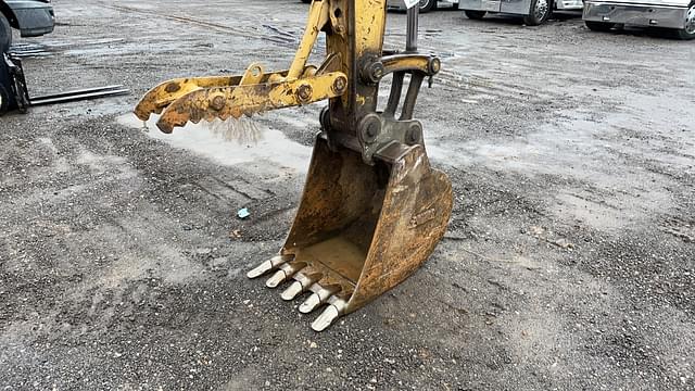 Image of Komatsu PC78MR-6 equipment image 4