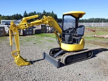 Main image Komatsu PC12UU