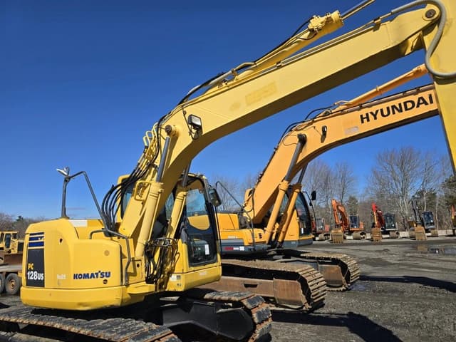 Image of Komatsu PC128US equipment image 3