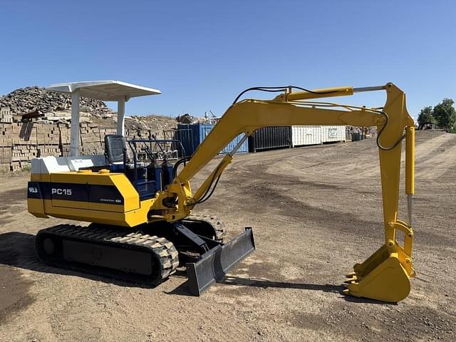 Image of Komatsu PC15 equipment image 1