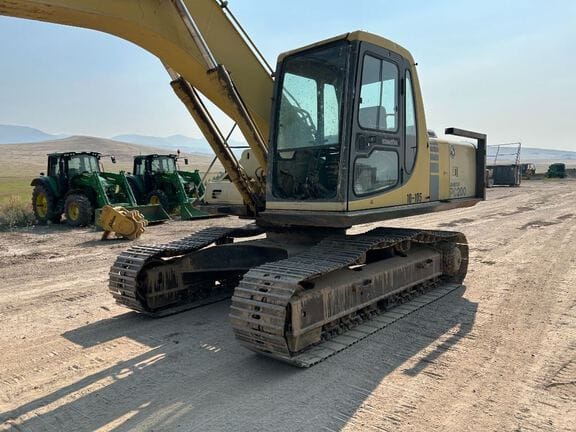 Komatsu PC200-6 Equipment Image0