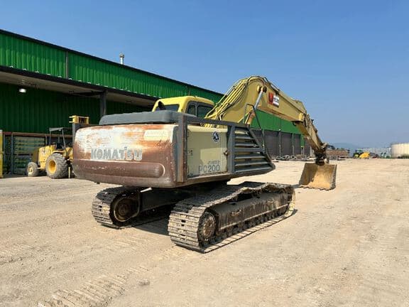 Image of Komatsu PC200-6 equipment image 4