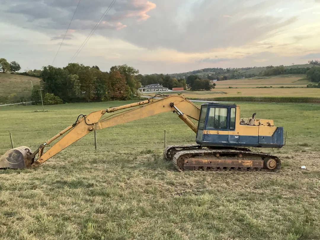 Image of Komatsu PC200LC-3 Primary Image