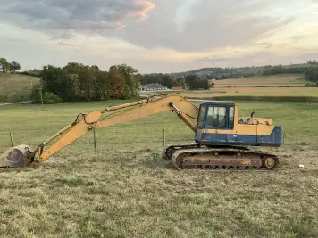 Main image Komatsu PC200LC-3