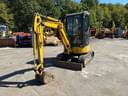 Komatsu PC20MR-2 Image
