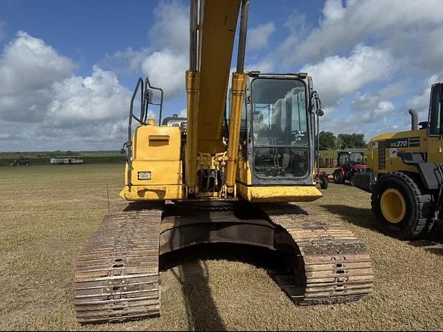 Image of Komatsu PC210LC equipment image 3