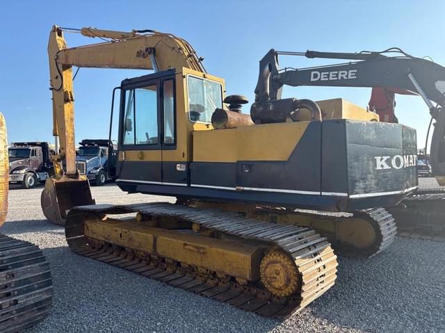 Image of Komatsu PC220LC equipment image 4