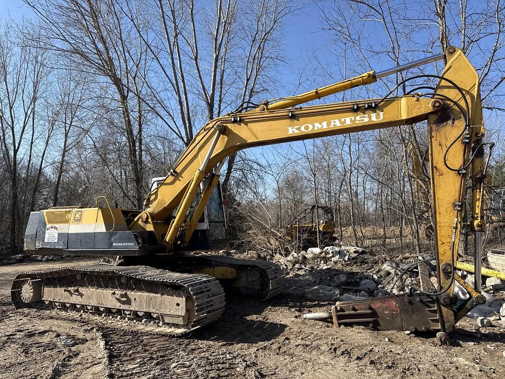 Image of Komatsu PC220LC Primary image