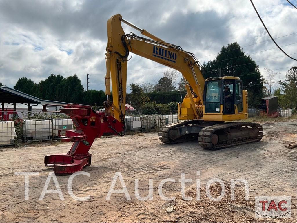 Main image Komatsu PC228US LC