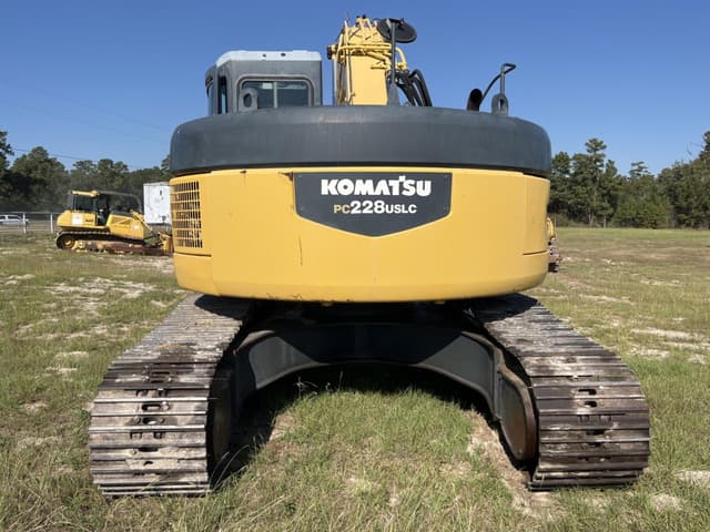 Image of Komatsu PC228USLC-3 equipment image 3
