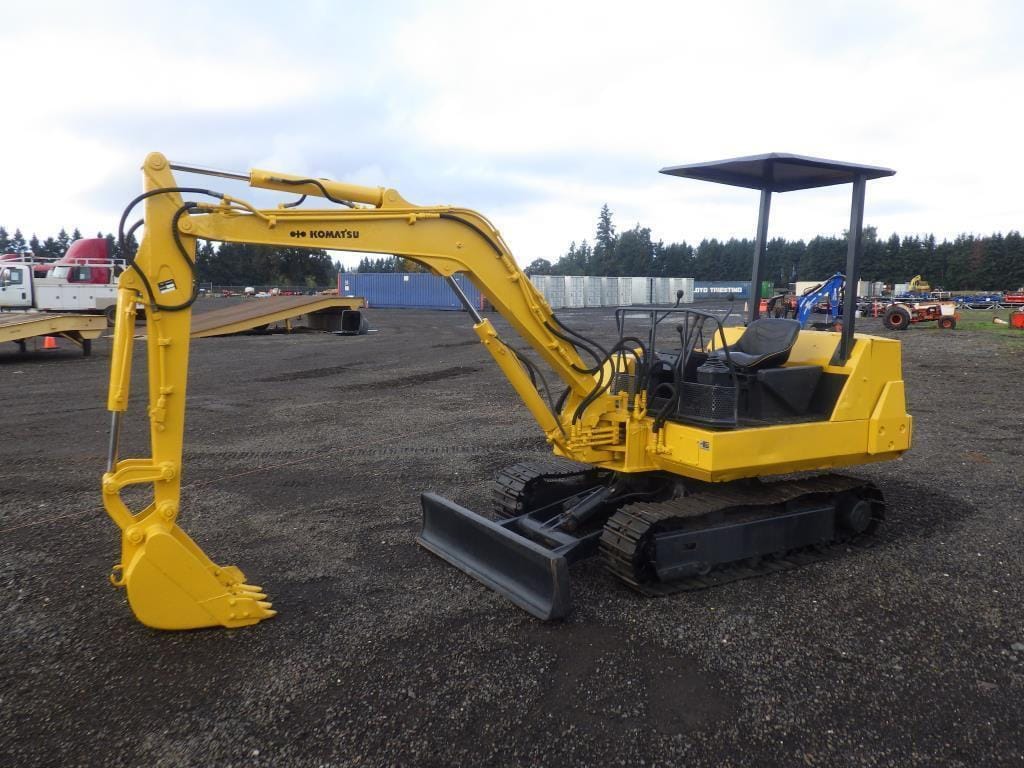 Main image Komatsu PC30