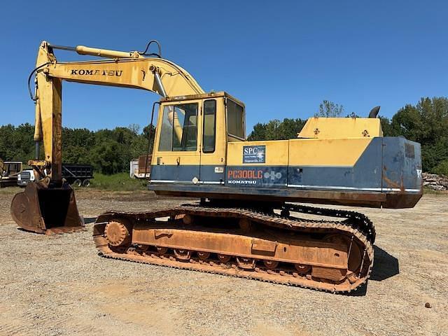 Image of Komatsu PC300 LC equipment image 2