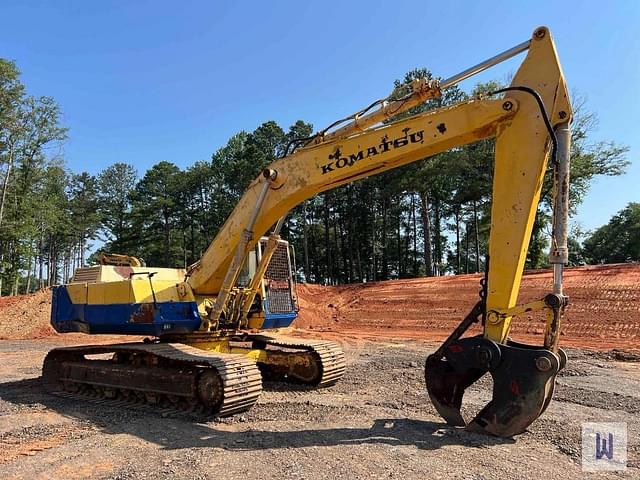 Image of Komatsu PC300LC equipment image 2