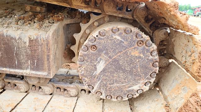 Image of Komatsu PC300LC-6 equipment image 3