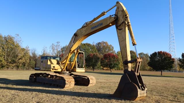 Image of Komatsu PC300LC equipment image 2