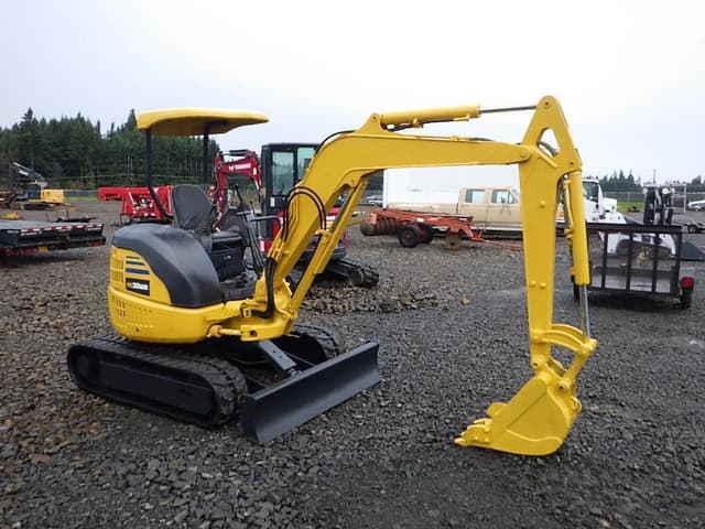 Image of Komatsu PC30MR-1 equipment image 1