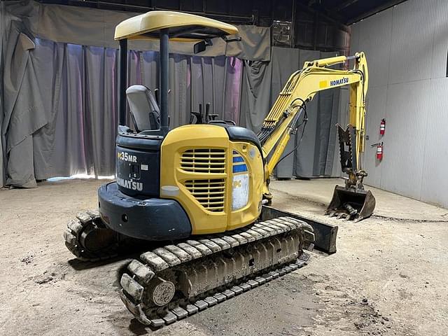 Image of Komatsu PC35MR-2 equipment image 4