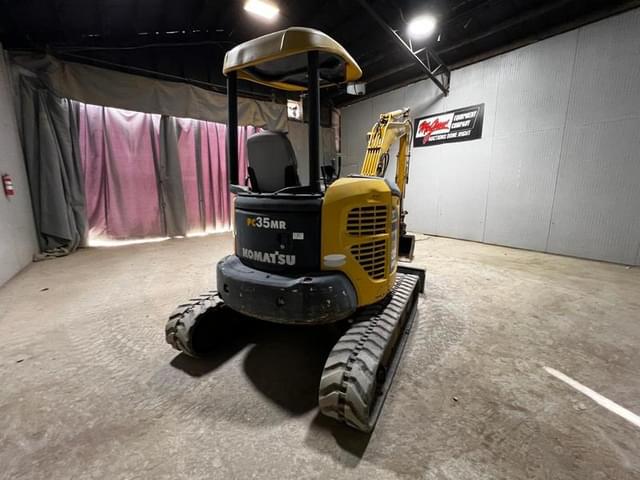 Image of Komatsu PC35MR-2 equipment image 4