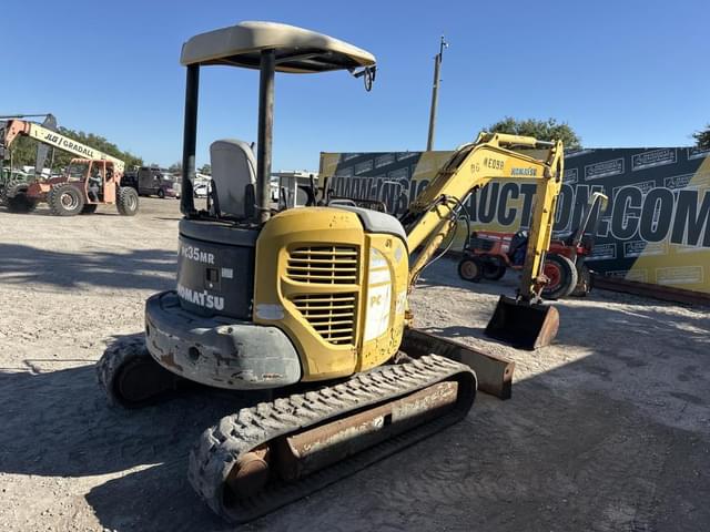 Image of Komatsu PC35MR-2 equipment image 4