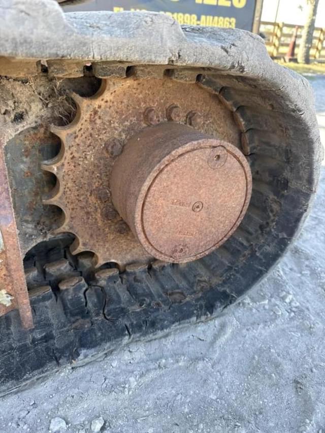 Image of Komatsu PC35MR-2 equipment image 2