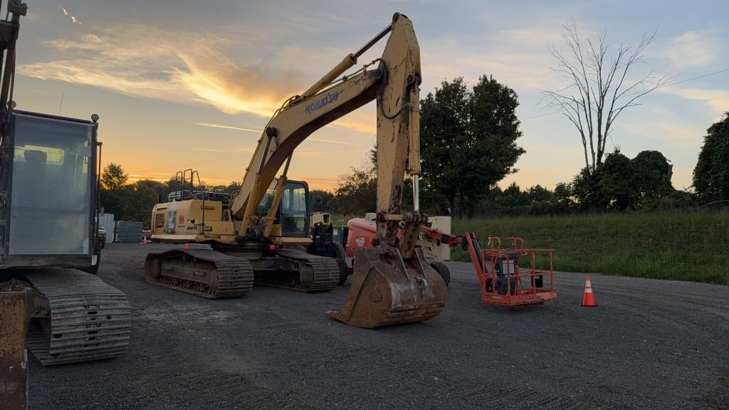 Image of Komatsu PC360LC-10 Primary image