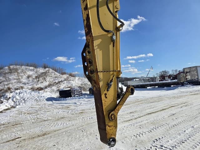 Image of Komatsu PC360LC-10 equipment image 3