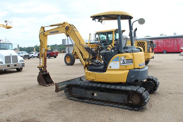 Image of Komatsu PC45MR equipment image 3