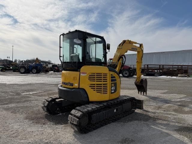Image of Komatsu PC45MR-3 equipment image 4
