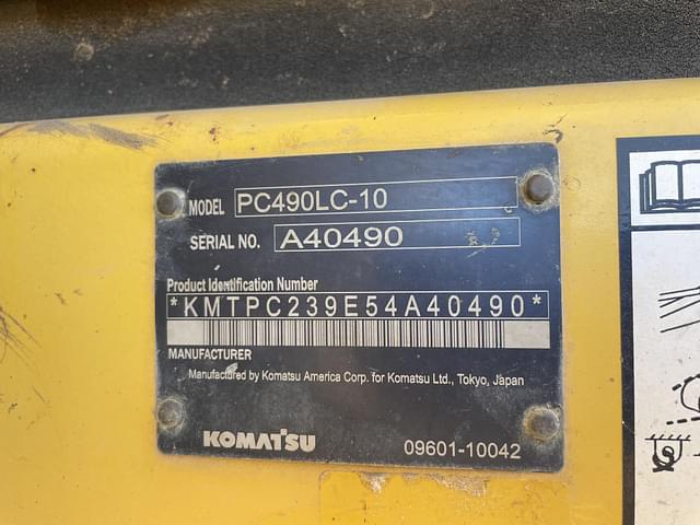 Image of Komatsu PC490LC-10 equipment image 2