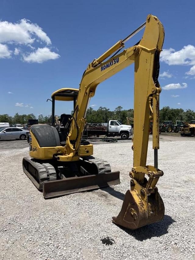 Image of Komatsu PC50MR-2 equipment image 3