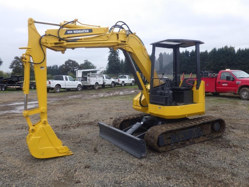 Main image Komatsu PC50UU-1