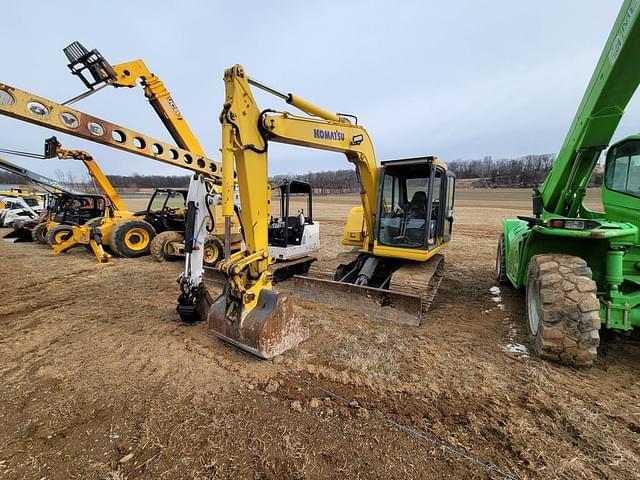 Image of Komatsu PC60 equipment image 1