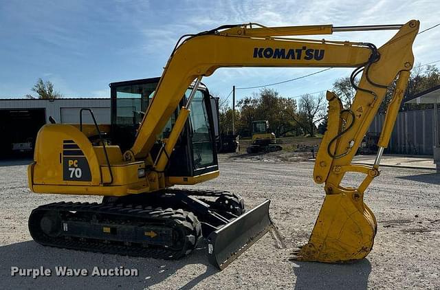 Image of Komatsu PC70-8 equipment image 3