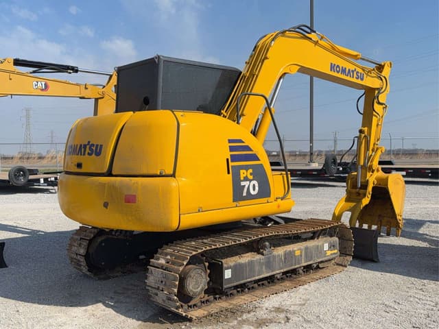 Image of Komatsu PC70-8 equipment image 3