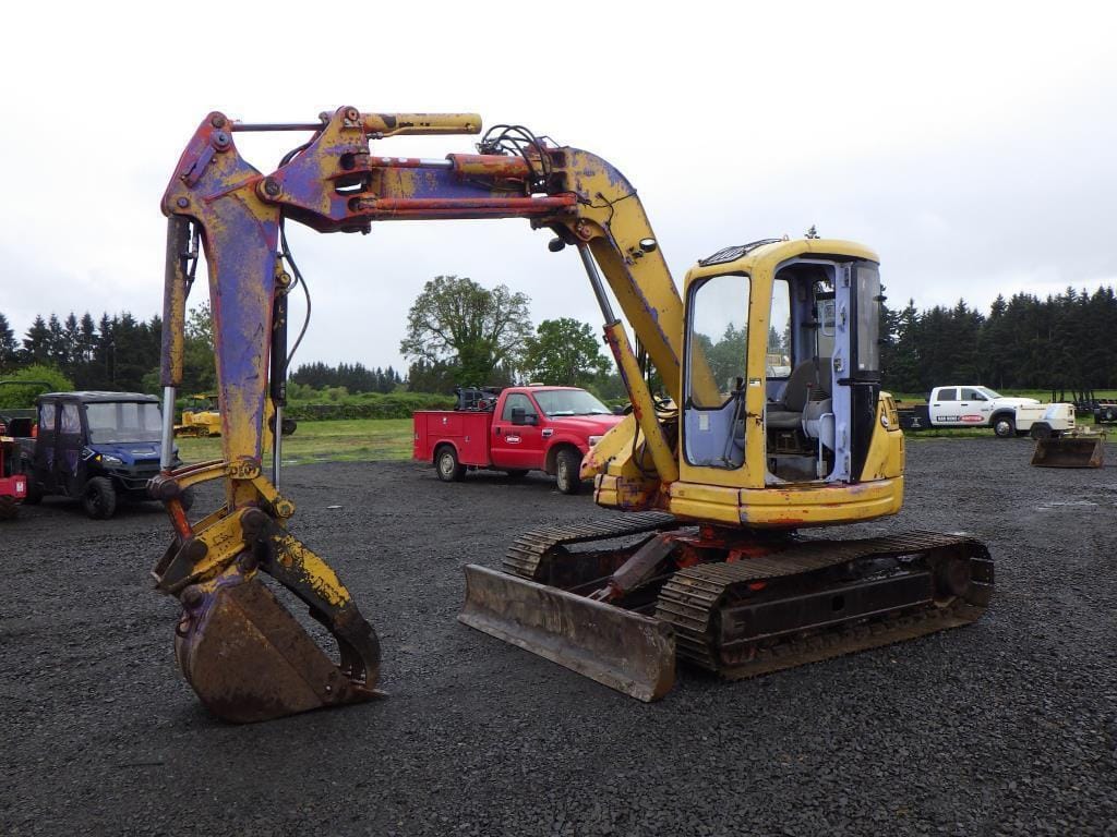 Main image Komatsu PC75UU-2