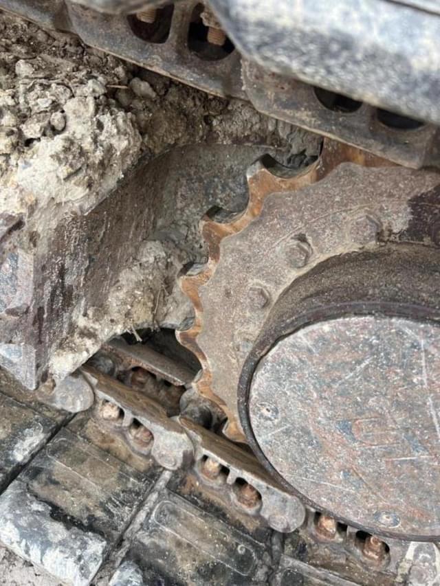 Image of Komatsu PC78US equipment image 2