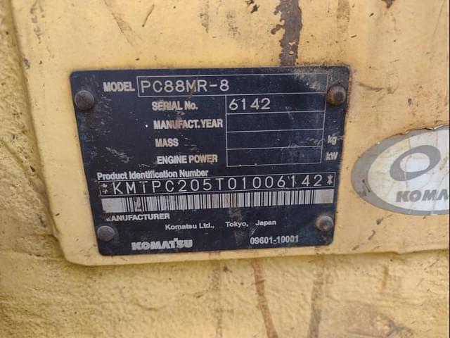 Image of Komatsu PC88MR-8 equipment image 4