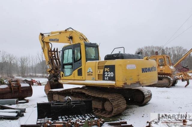 Image of Komatsu PC220LC equipment image 3