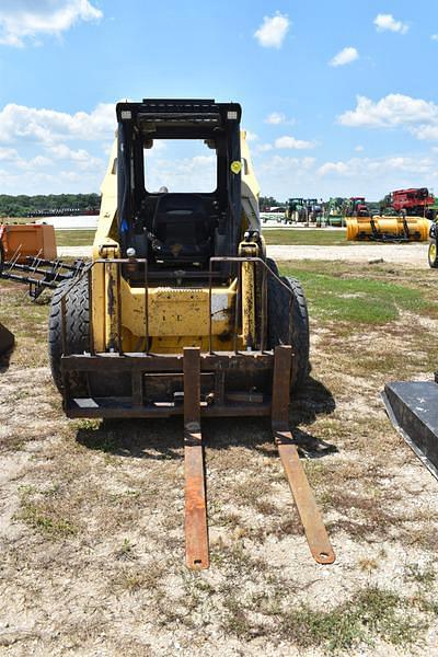 Image of Komatsu SK1026 equipment image 1