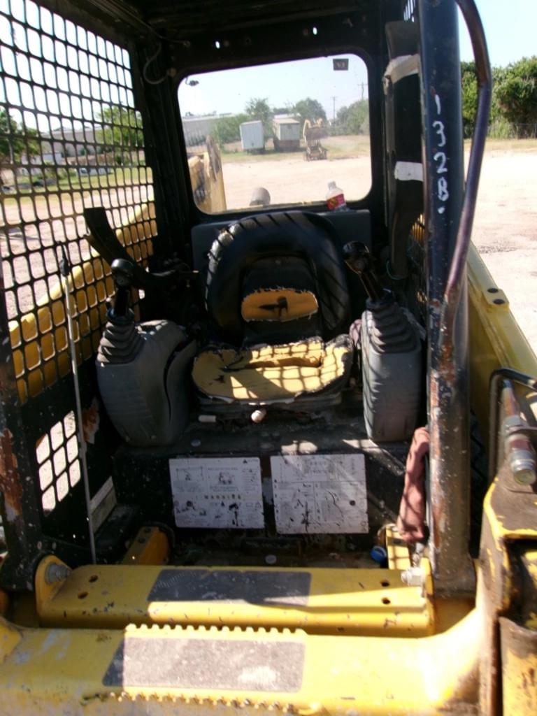 Image of Komatsu SK815 Image 1