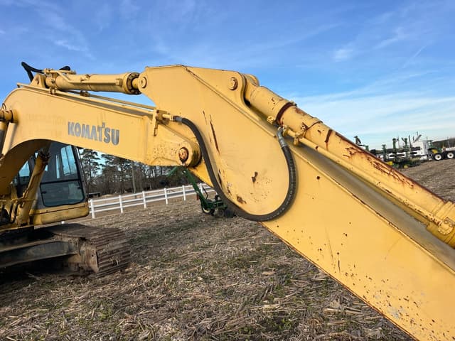 Image of Komatsu PC300LC equipment image 4